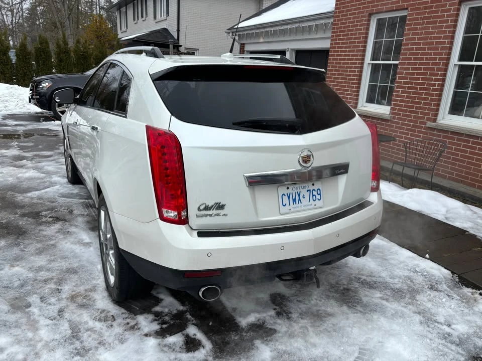 2011 Cadillac SRX - Image 2 of 7