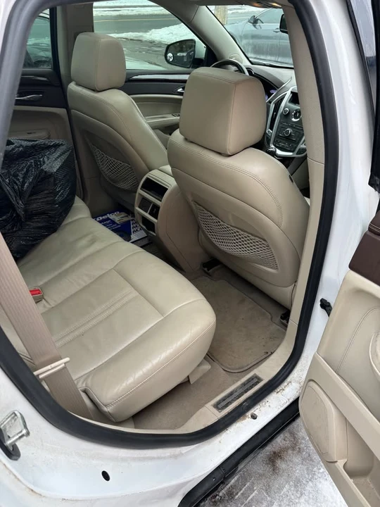 2011 Cadillac SRX - Image 4 of 7