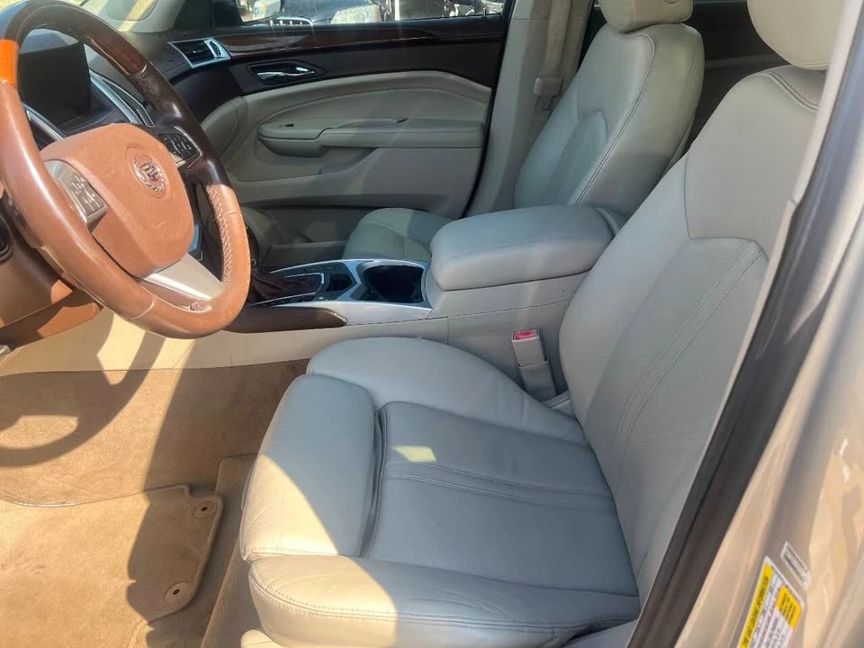 2011 Cadillac SRX - Image 9 of 20