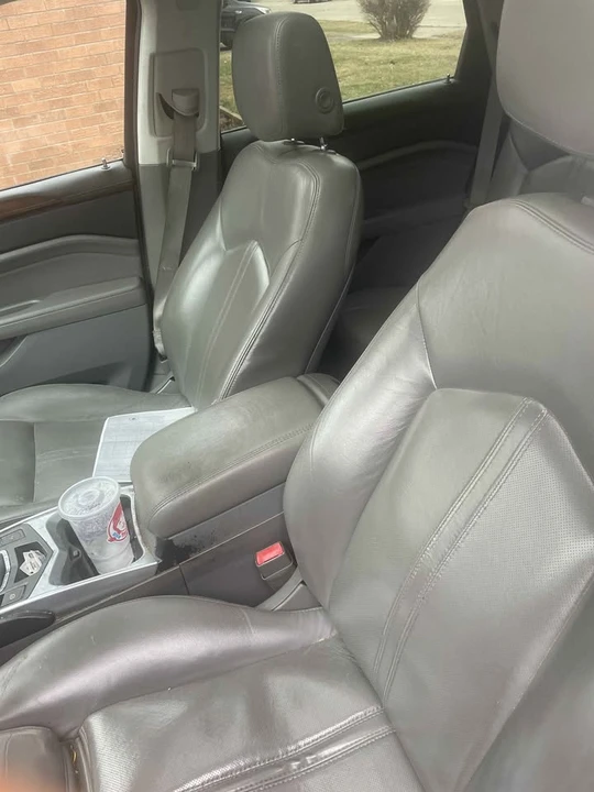 2011 Cadillac SRX - Image 7 of 10