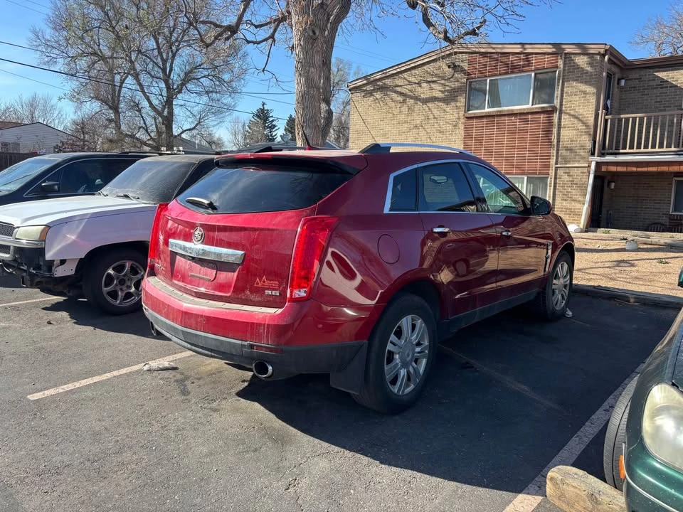 2011 Cadillac SRX - Image 3 of 4