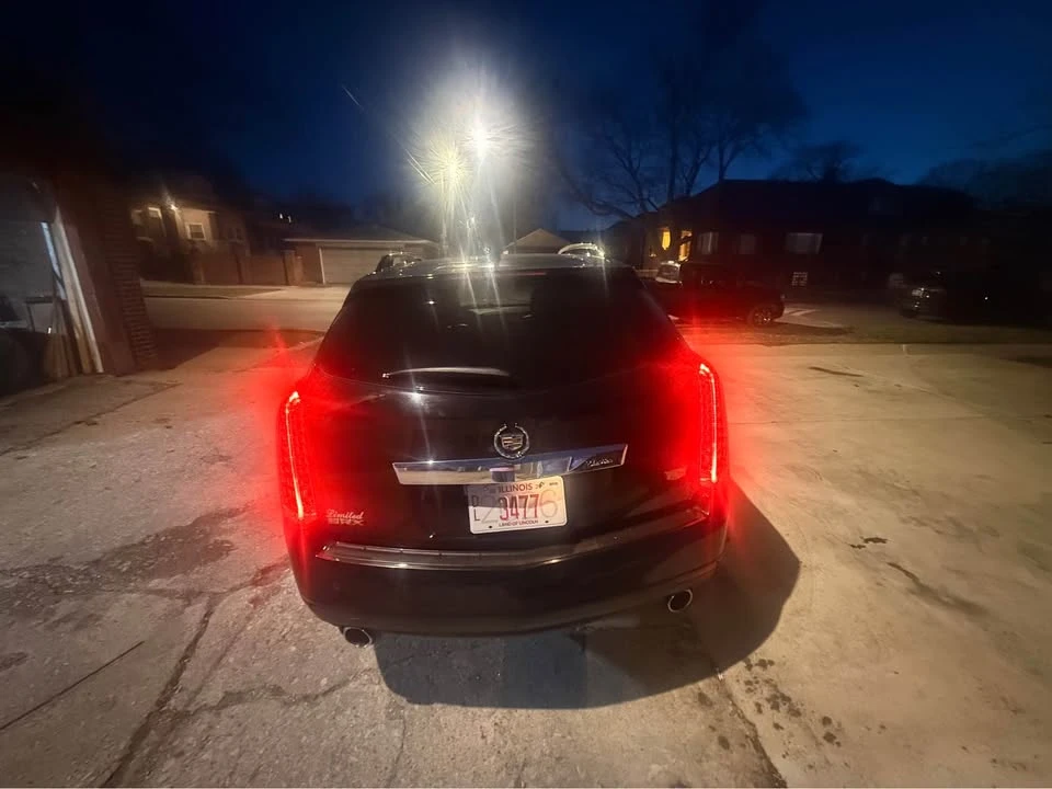 2011 Cadillac SRX - Image 6 of 12