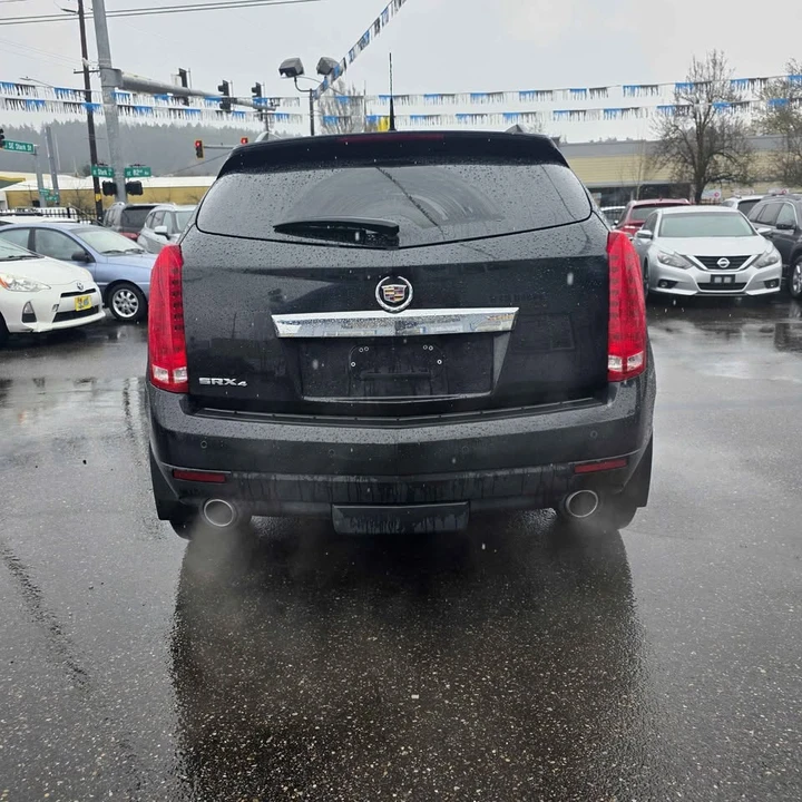 2011 Cadillac SRX - Image 5 of 16