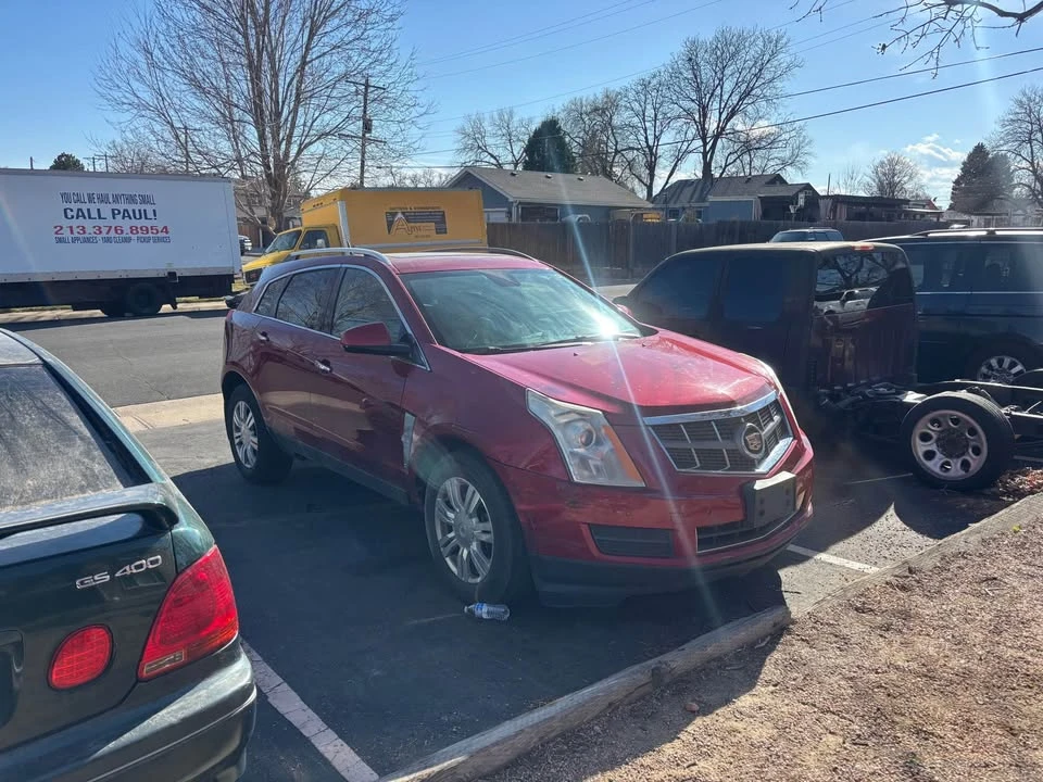 2011 Cadillac SRX - Image 2 of 4