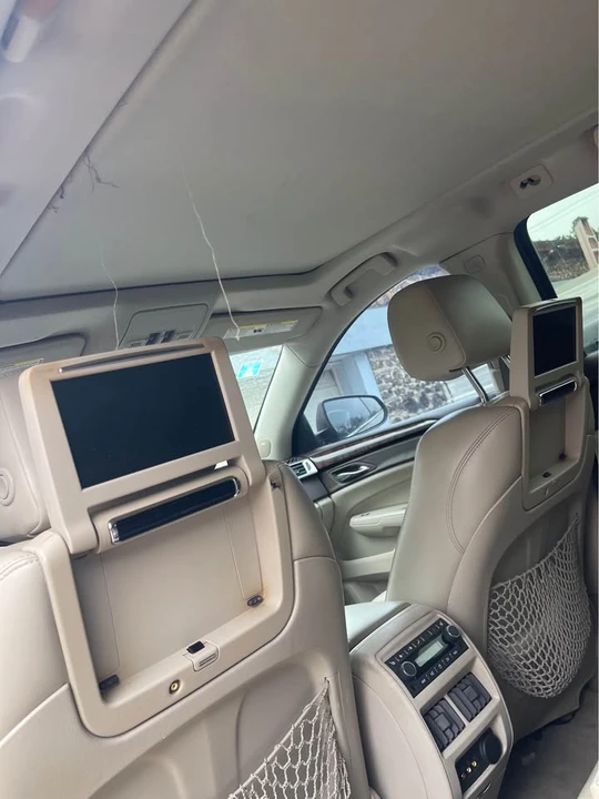 2011 Cadillac SRX - Image 6 of 8