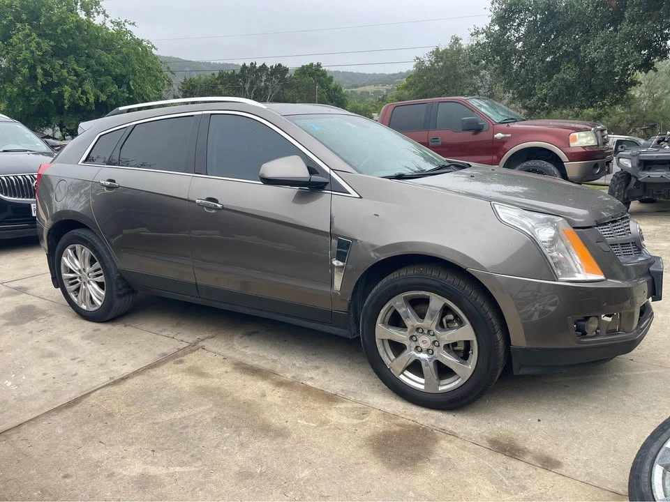 2011 Cadillac SRX - Image 4 of 8