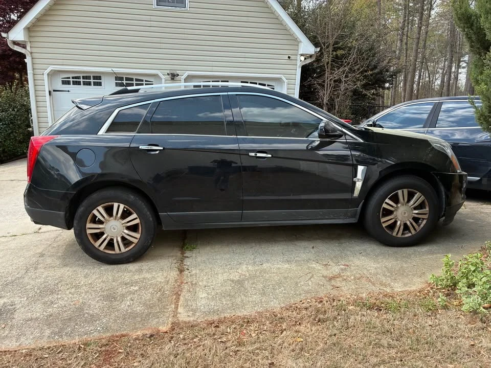 2011 Cadillac SRX - Image 2 of 19