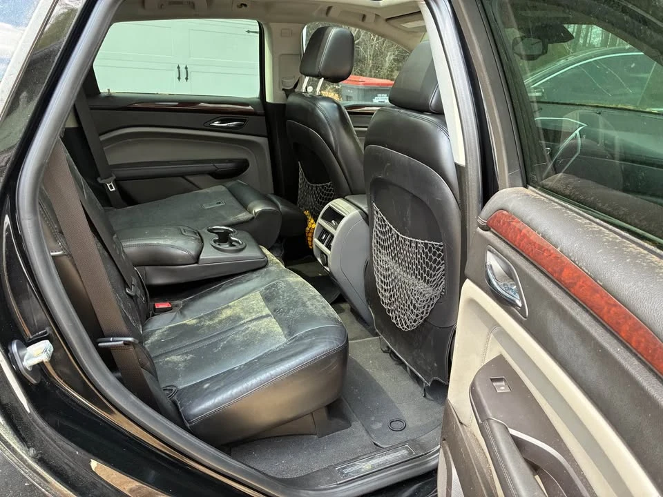 2011 Cadillac SRX - Image 17 of 19