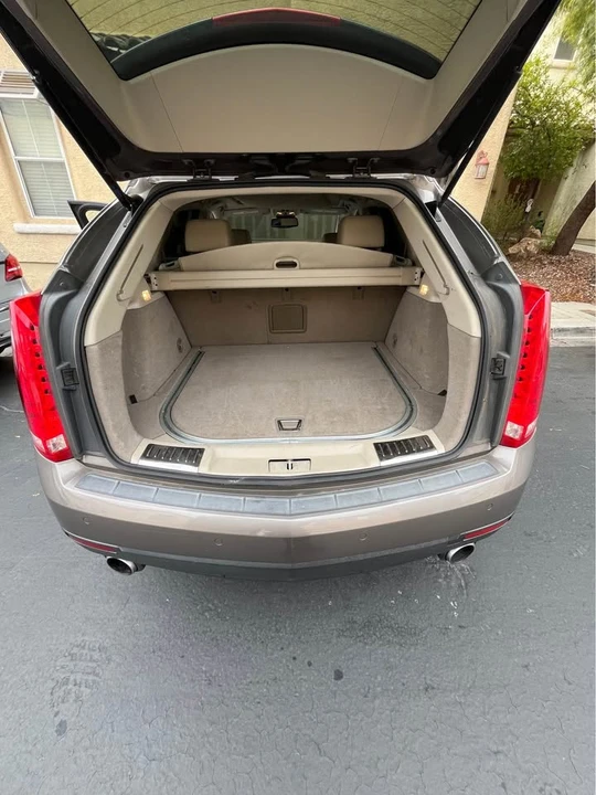 2011 Cadillac SRX - Image 3 of 11