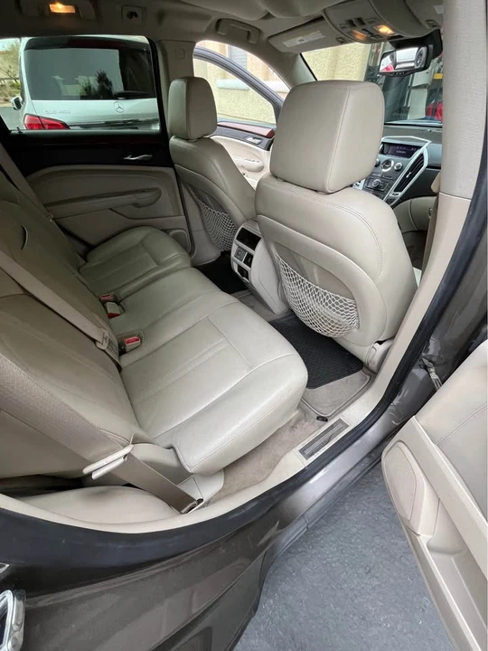 2011 Cadillac SRX - Image 9 of 11