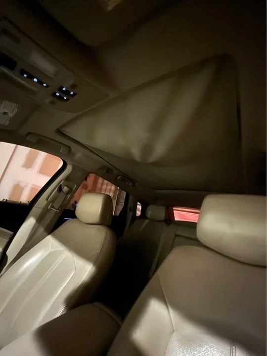 2011 Cadillac SRX - Image 8 of 11