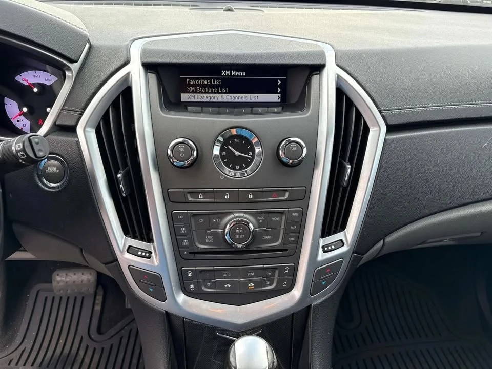 2011 Cadillac SRX - Image 13 of 16