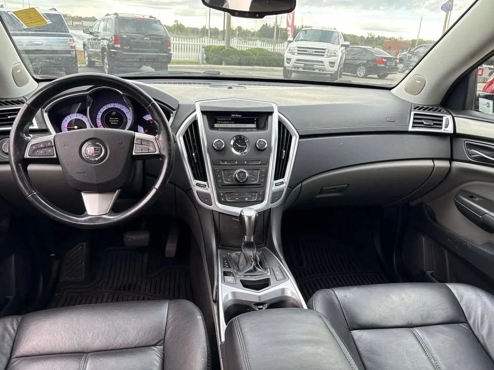 2011 Cadillac SRX - Image 10 of 16