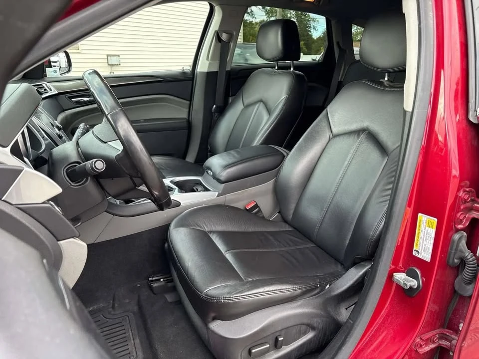 2011 Cadillac SRX - Image 12 of 16
