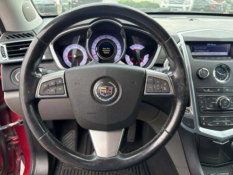 2011 Cadillac SRX - Image 15 of 16