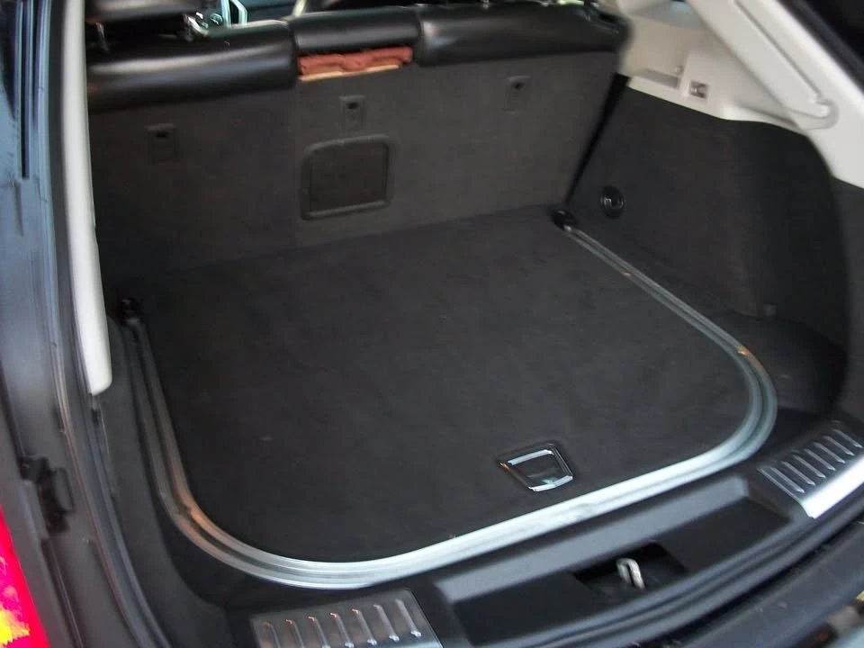 2011 Cadillac SRX - Image 18 of 20