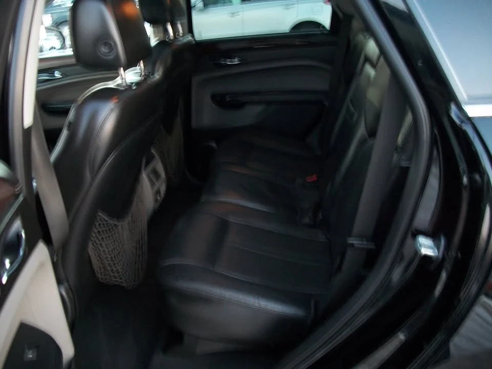 2011 Cadillac SRX - Image 11 of 20