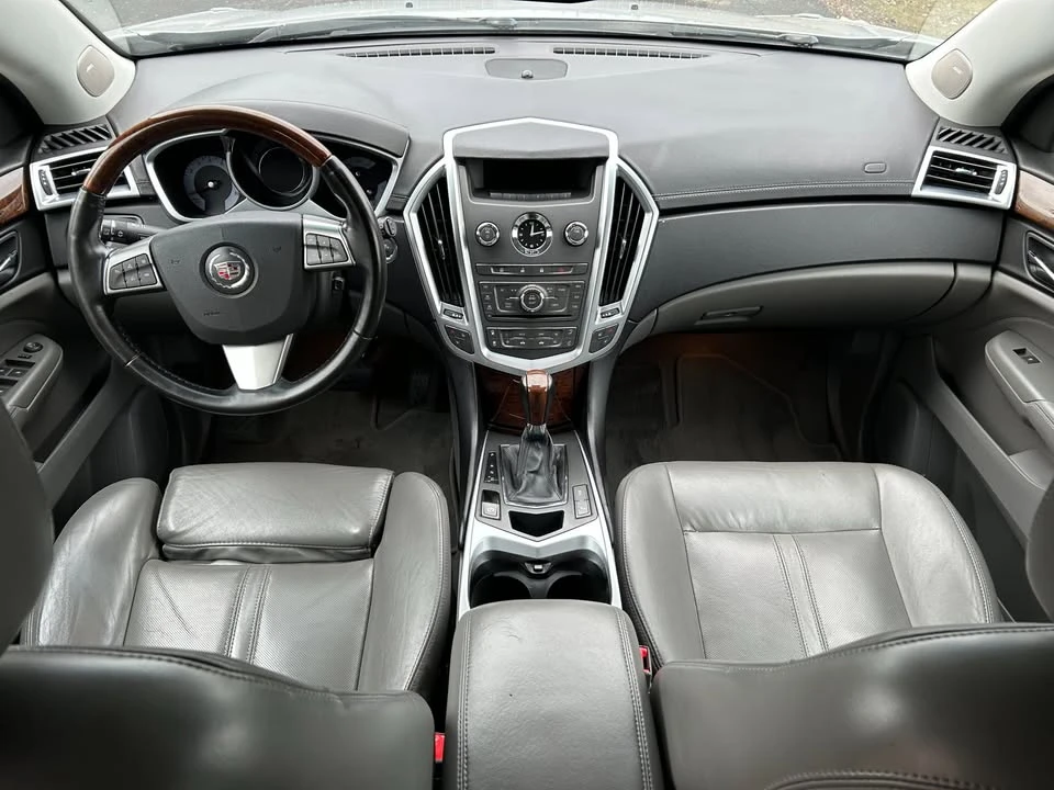 2011 Cadillac SRX - Image 14 of 20