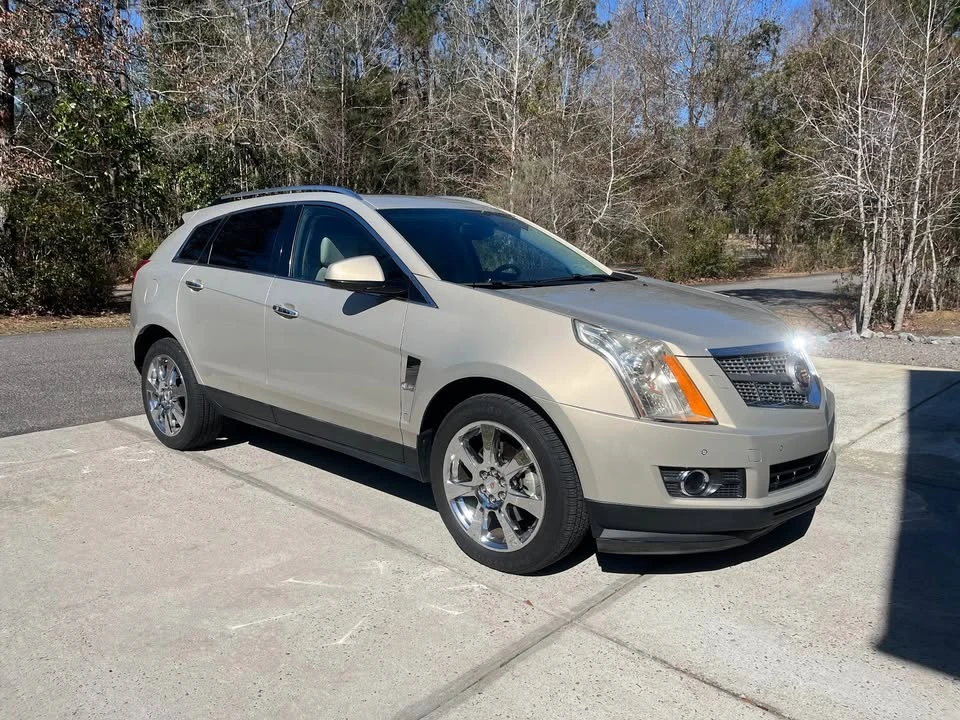 2011 Cadillac SRX - Image 3 of 4
