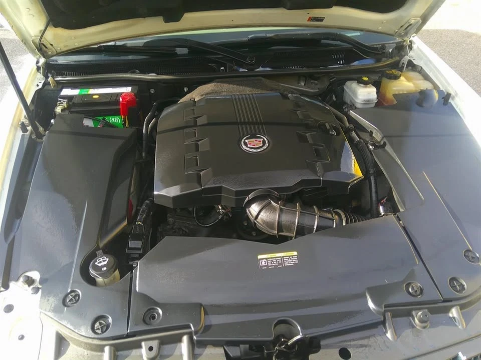 2011 Cadillac STS - Image 14 of 15