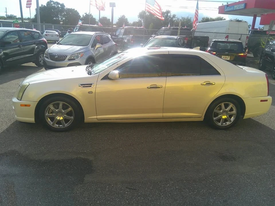 2011 Cadillac STS - Image 6 of 15