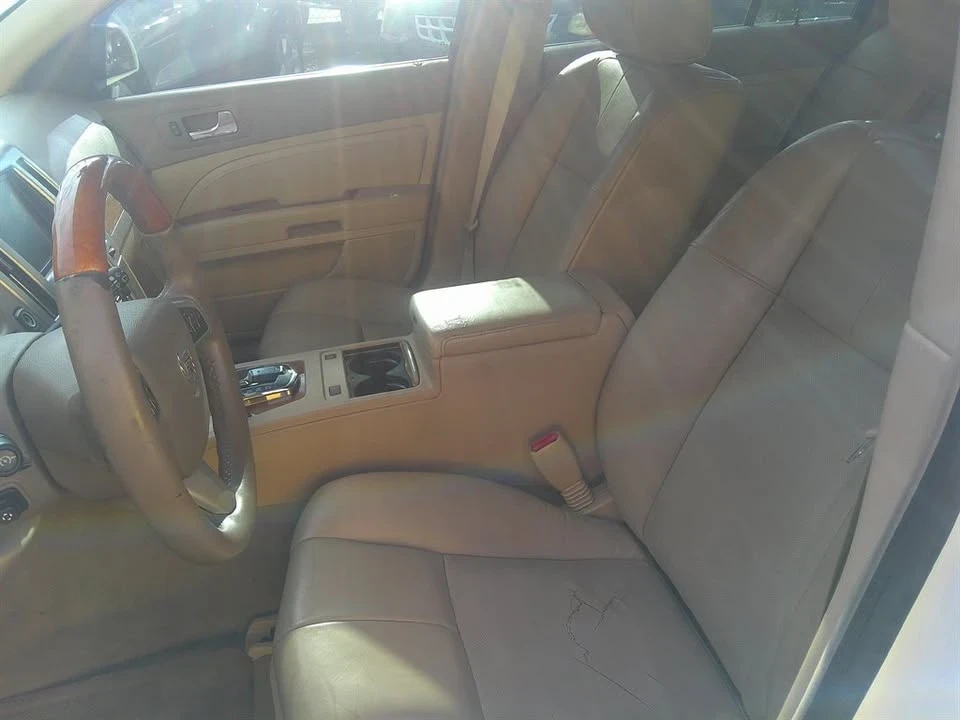 2011 Cadillac STS - Image 11 of 15