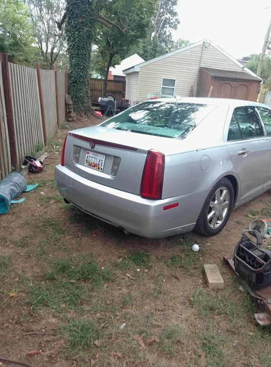 2011 Cadillac STS - Image 3 of 6
