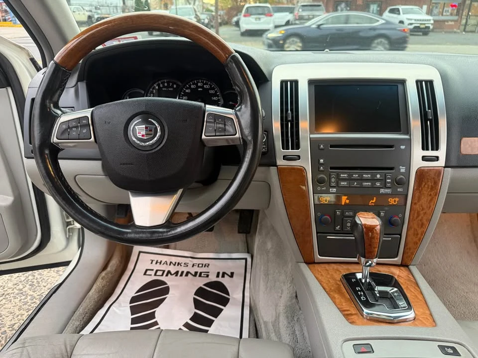 2011 Cadillac STS - Image 4 of 8