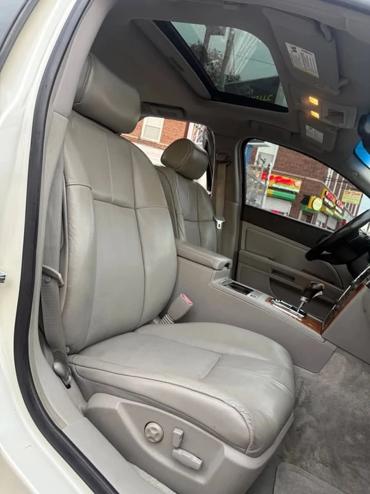 2011 Cadillac STS - Image 9 of 14