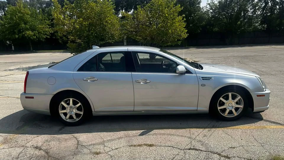 2011 Cadillac STS - Image 6 of 15