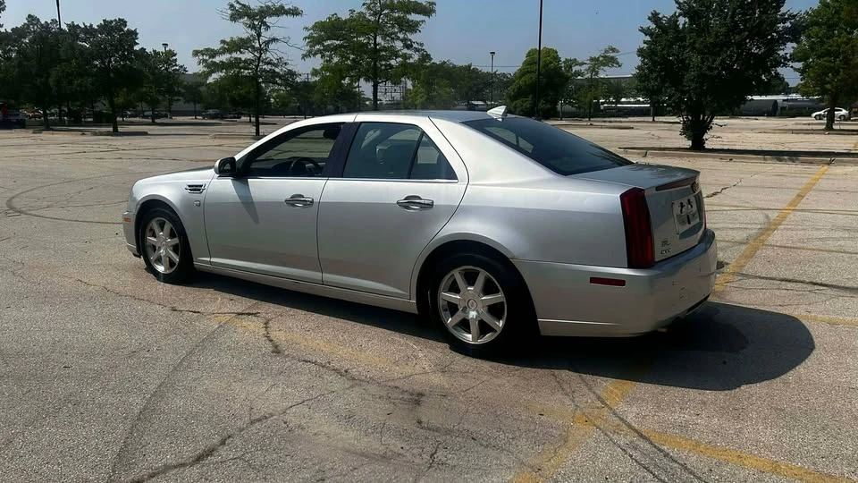 2011 Cadillac STS - Image 7 of 15