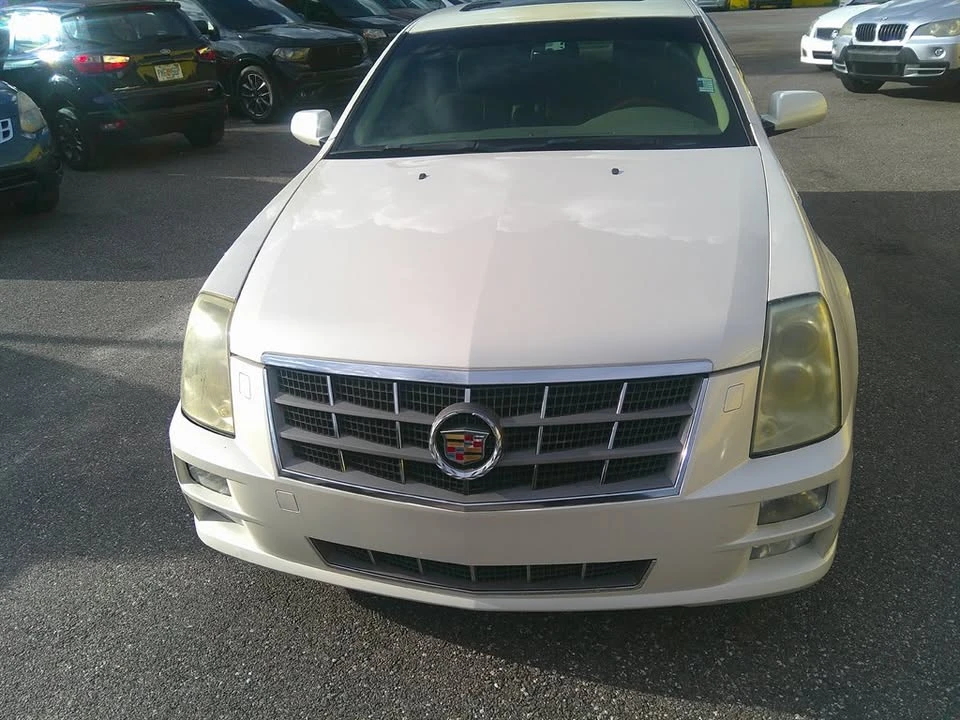 2011 Cadillac STS - Image 8 of 15