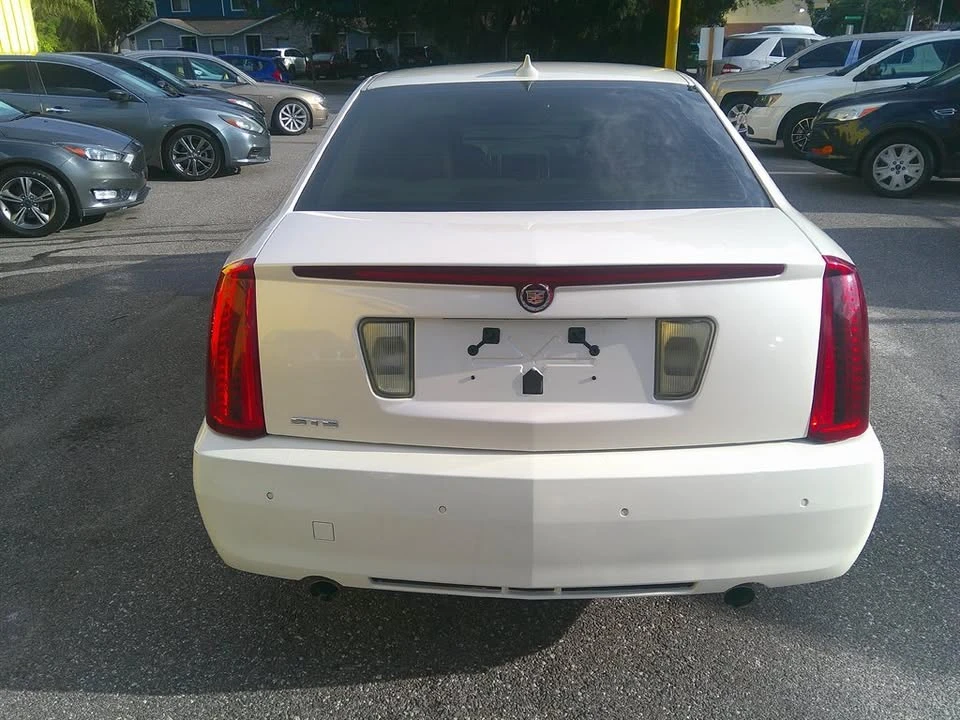 2011 Cadillac STS - Image 4 of 15