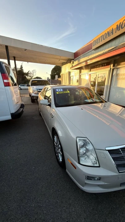 2011 Cadillac STS - Image 2 of 10
