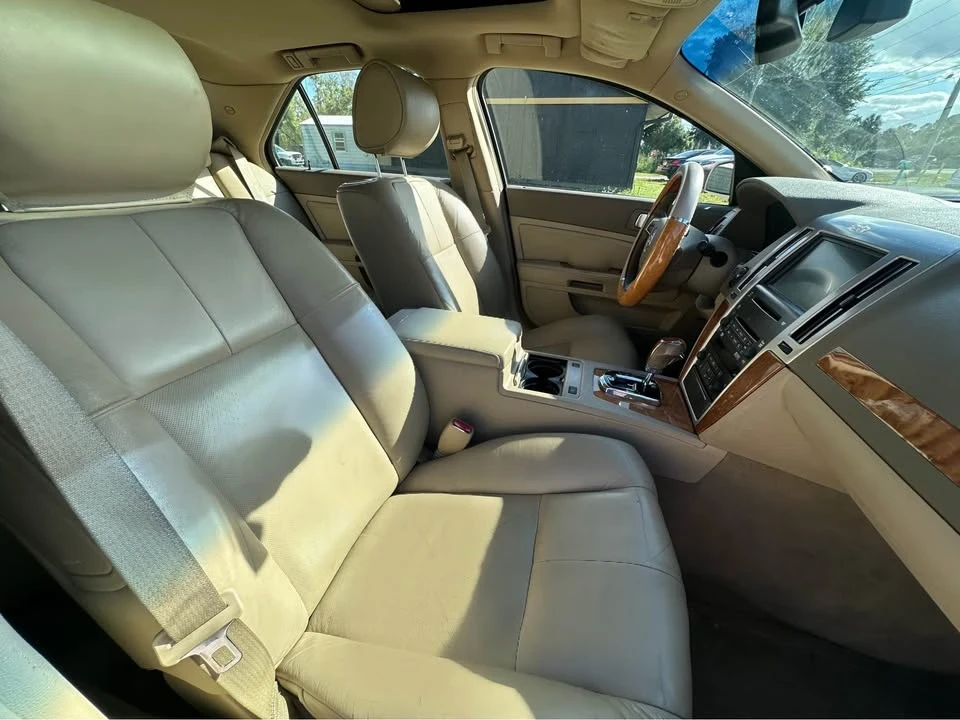 2011 Cadillac STS - Image 11 of 12