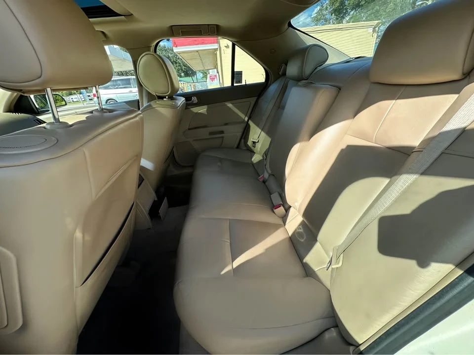 2011 Cadillac STS - Image 8 of 12