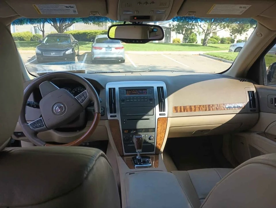 2011 Cadillac STS - Image 17 of 17