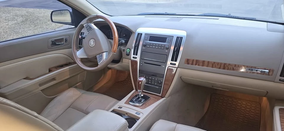 2011 Cadillac STS - Image 6 of 18