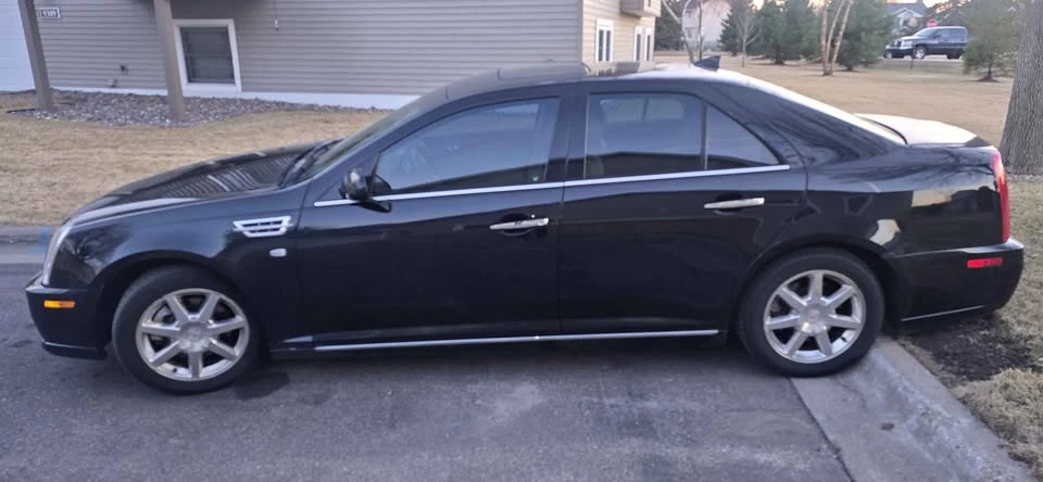 2011 Cadillac STS - Image 3 of 18