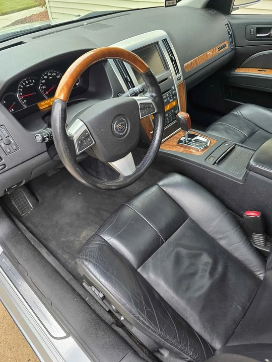 2011 Cadillac STS - Image 6 of 15