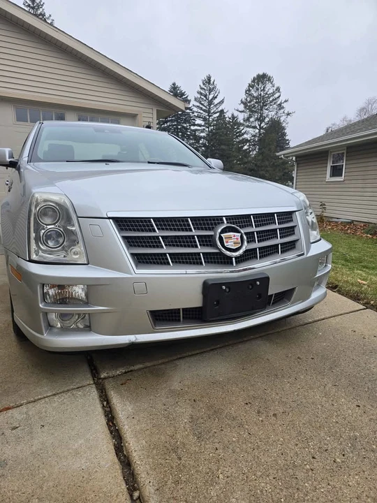 2011 Cadillac STS - Image 2 of 15