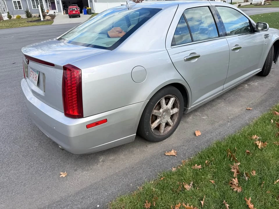 2011 Cadillac STS - Image 3 of 8