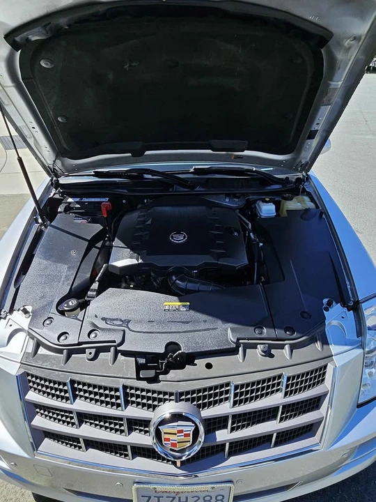 2011 Cadillac STS - Image 2 of 11