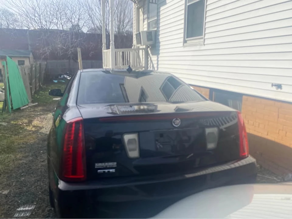 2011 Cadillac STS - Image 3 of 3