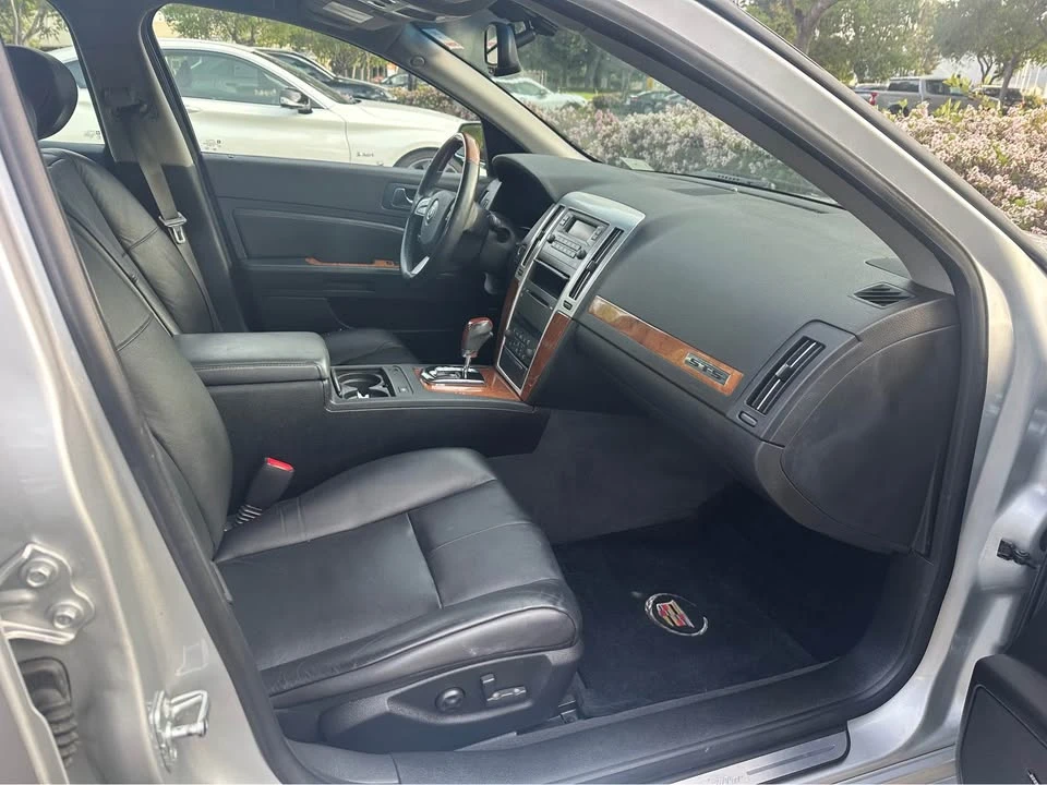 2011 Cadillac STS - Image 7 of 9