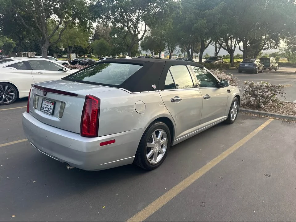 2011 Cadillac STS - Image 5 of 9