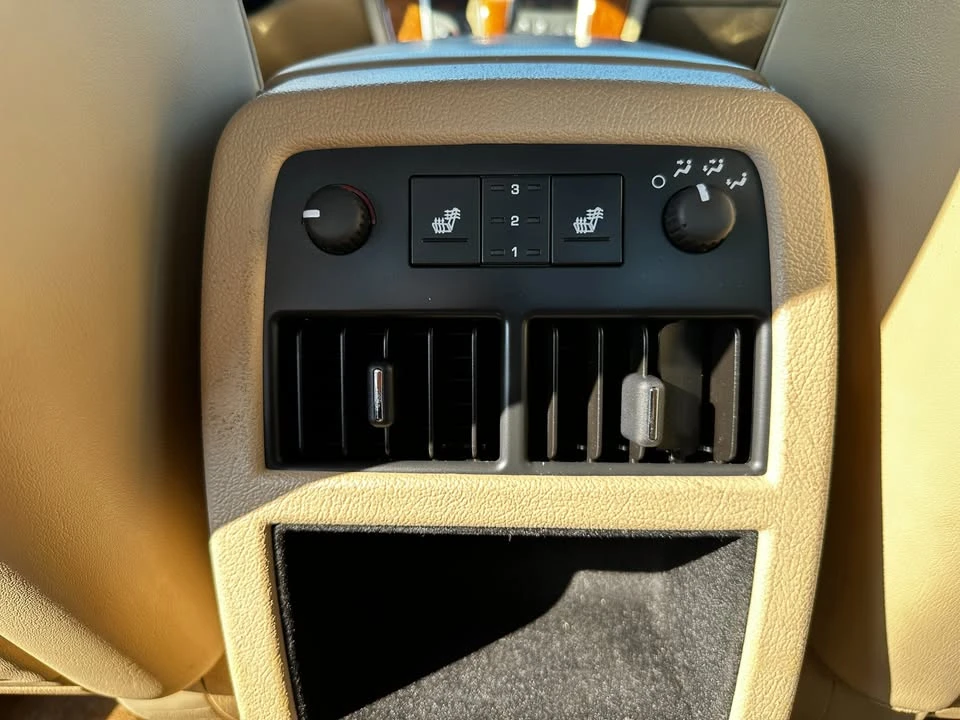 2011 Cadillac STS - Image 10 of 17