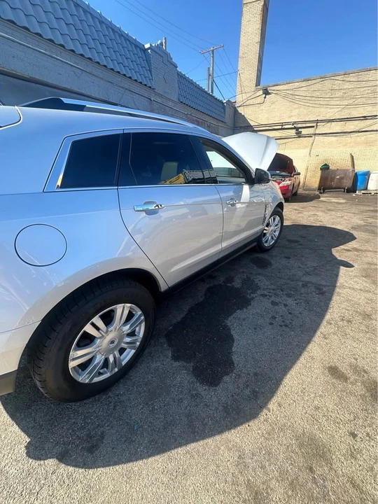 2011 Cadillac SRX - Image 4 of 12