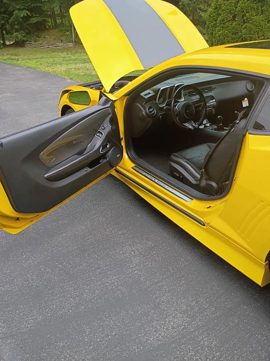 2011 Chevrolet Camaro SS 5th Gen - Image 10 of 17