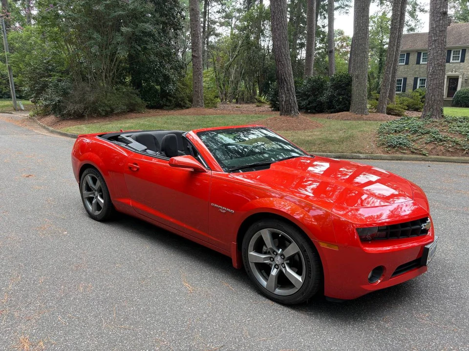 2011 Chevrolet Camaro 5th Gen - Image 5 of 11
